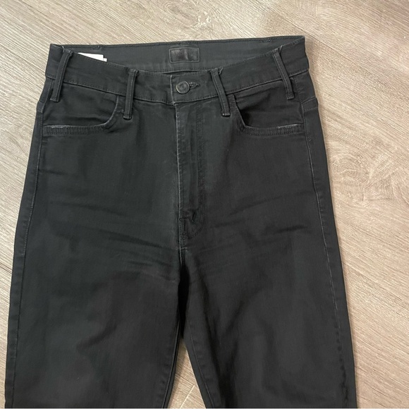 Mother Hustler Ankle Fray Flare Jeans in Not Guilt (Black) - Picture 6 of 9